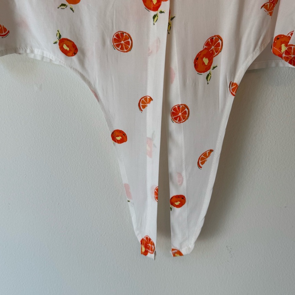 Love Notes Citrus Button-Up BlouseWhite and Orange Feminine Summer Beach 0014 - Picture 6 of 14